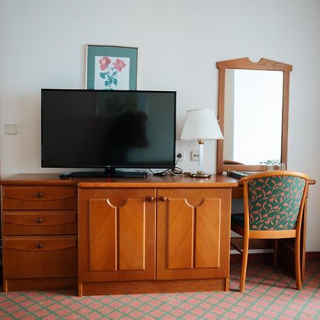 Seehotel Ressmann Дроболлах-ам-Фаакер-Зее Экстерьер фото