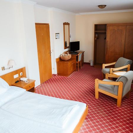 Seehotel Ressmann Дроболлах-ам-Фаакер-Зее Экстерьер фото