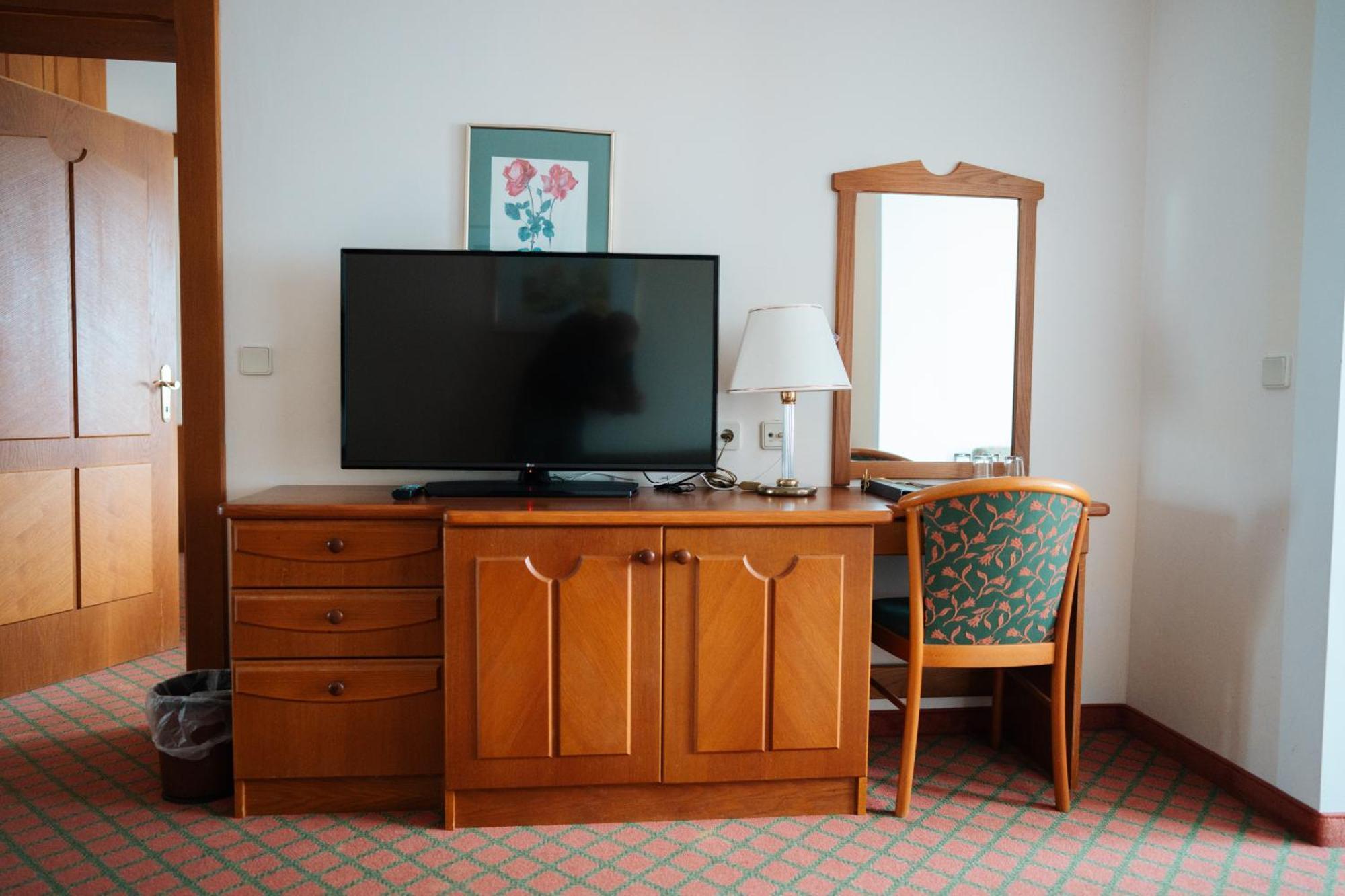 Seehotel Ressmann Дроболлах-ам-Фаакер-Зее Экстерьер фото